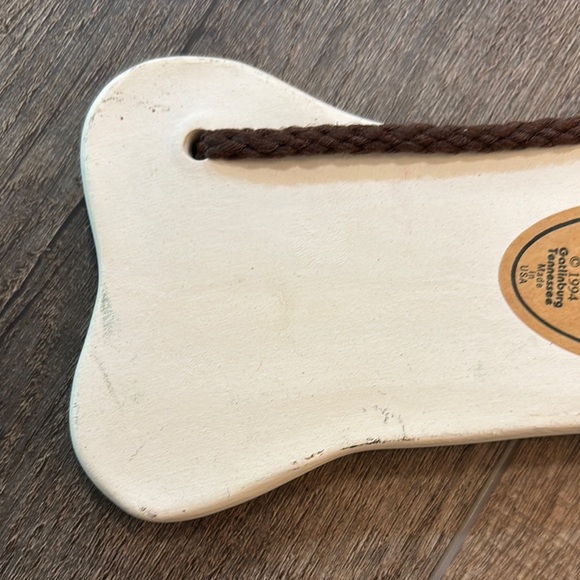 Dog Bone Ceramic‎ Wall Art Cream and Brown Made in USA 7.5” - Picture 6 of 9